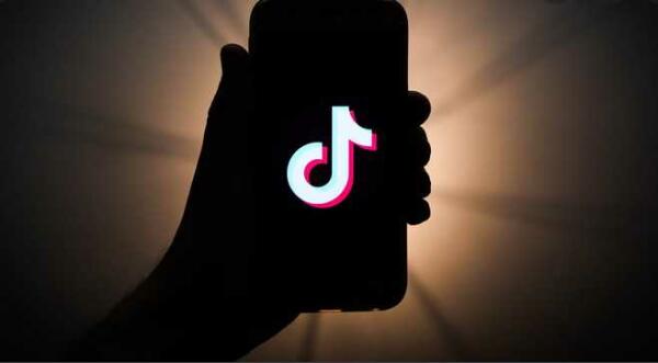 El Fenómeno «Tiktok» Analizado Como Nunca Antes Por «Todo Nos Da Igual».