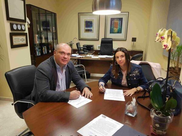 La Fundaci&oacute;n Aragon&eacute;s renueva la cesi&oacute;n de transporte adaptado para los alumnos del colegio p&uacute;blico de Educaci&oacute;n Especial Secanet