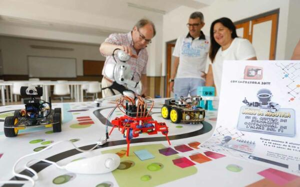 Alfaz &middot; Fomento y Desarrollo y Nuevas Tecnolog&iacute;as lanzan una nueva edici&oacute;n del Curso de Rob&oacute;tica 