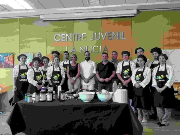 La Nuc&iacute;a &middot; El M&aacute;sterChef Slava clausura el Curso de Cocina para J&oacute;venes desempleados