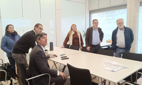 Villajoyosa implanta sensores inteligentes en los contenedores para optimizar la recogida de residuos en zonas tur&iacute;sticas