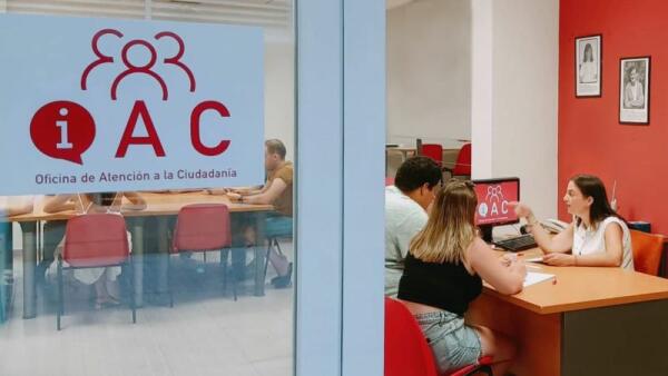 El PSOE de Benidorm pone en funcionamiento la Oficina de Atención a la Ciudadanía