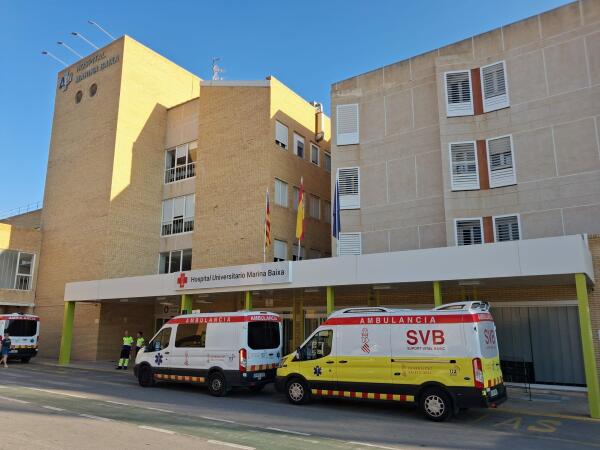 El Hospital Universitario Marina Baixa reduce de 57 a 14 d&iacute;as la espera para intervenir a los pacientes de  mayor prioridad  