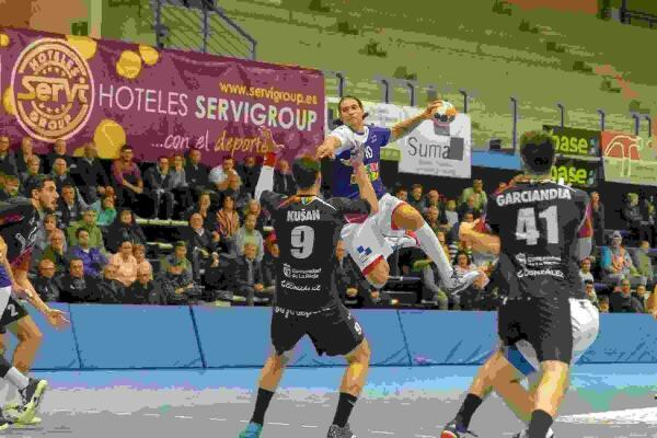 Previa BM Benidorm // Difícil visita ante el Logroño La Rioja