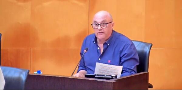 VOX logra aprobar su moción sobre la ELA y acusa al PP de ceder ante PSOE 