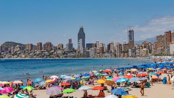 Benidorm aprueba las bases de las ayudas a los hoteles que participaron del Imserso en 2022