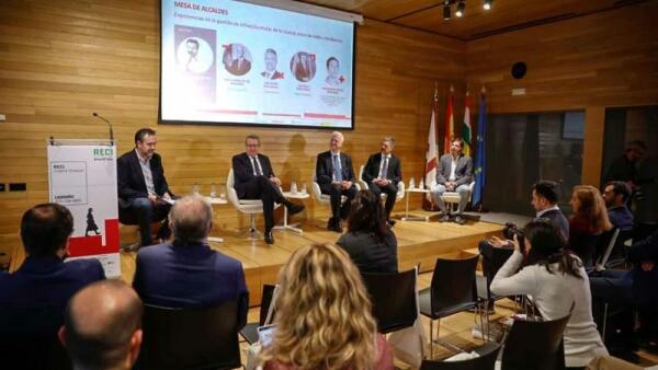 Toni Pérez participa en el primer Comité Técnico de la Red Española de Ciudades Inteligentes