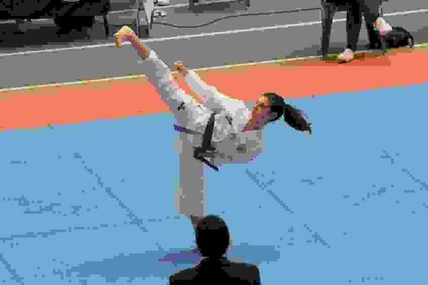 El Club Taekwondo Finestrat logra 22 medallas en la &uacute;ltima jornada de liga de combate y poomsae disputada en Valencia
