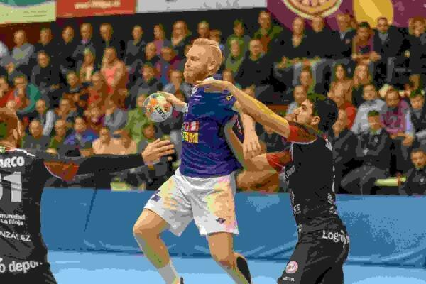 El sueco Victor Skillhammar no continuará en el Balonmano Benidorm 