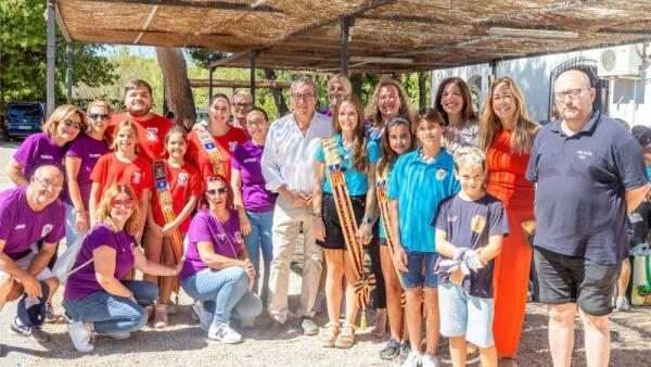 Las comisiones de Benidorm celebran en la Ermita de Sanz el ‘Mig Any Faller’