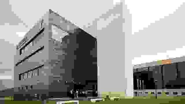 Alfaz &middot; El turismo y el cine a debate el martes 19 de junio en el Invat-tur 