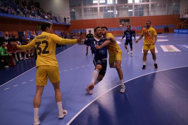 Nacho Valles no continuará la próxima temporada en el Balonmano Benidorm 