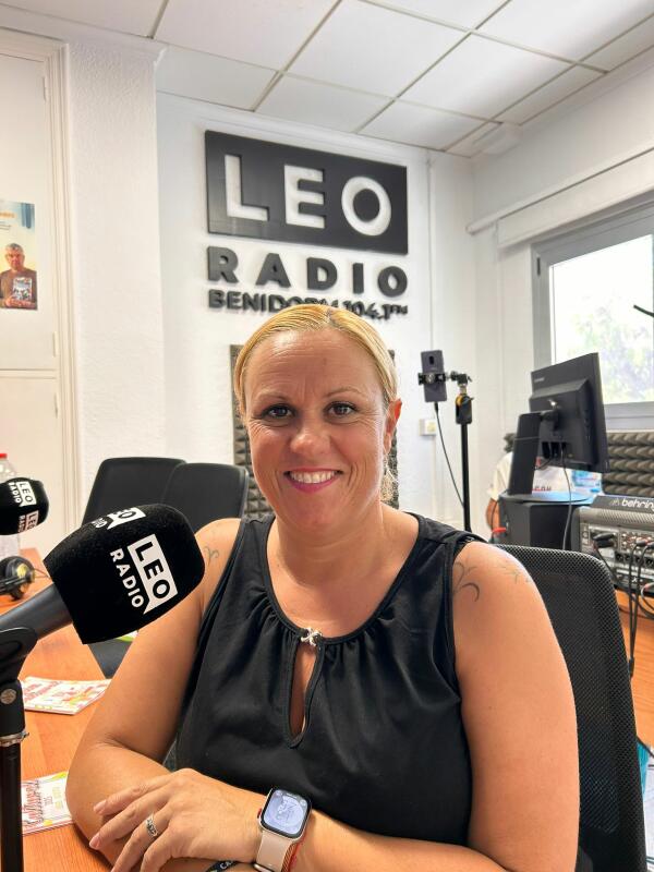 Ángela Fuster: “Trabajo para ver la cara de felicidad de los vecinos de mi pueblo”