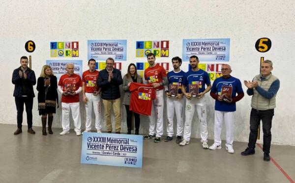 Los azules consiguen el Trofeo de Nadal de Benidorm 