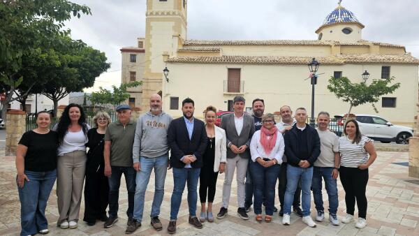 El Alcalde Marcos Zaragoza se reúne con los nuevos miembros de la Comisión de Fiestas de la Ermita