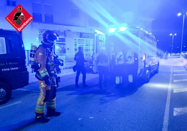 INCENDIO VIVIENDA EN ALTEA