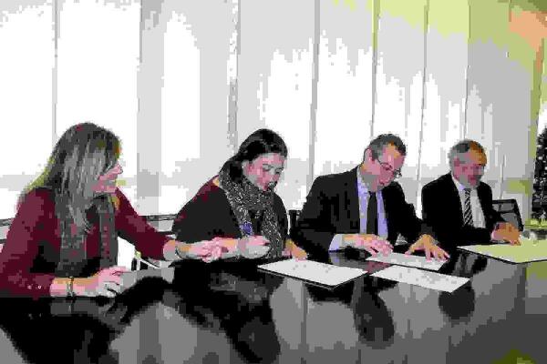 Benidorm &middot; Entidades sociales renuevan su estancia en el centro Pepa Esperanza para cuatro a&ntilde;os 