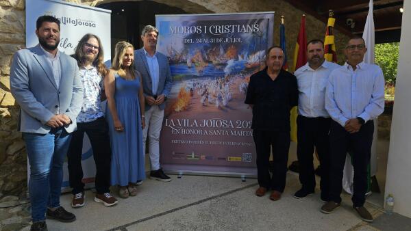 La Asociación Santa Marta presenta los máximos representantes de las fiestas de Moros y Cristianos 2025