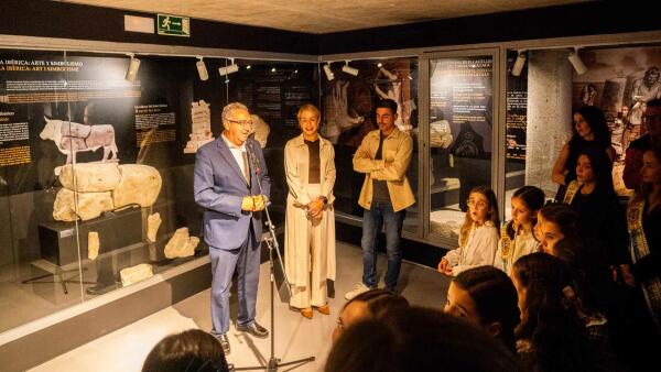 Con ‘Benidorm, huella del tiempo’ la ciudad muestra su historia en el Boca del Calvari