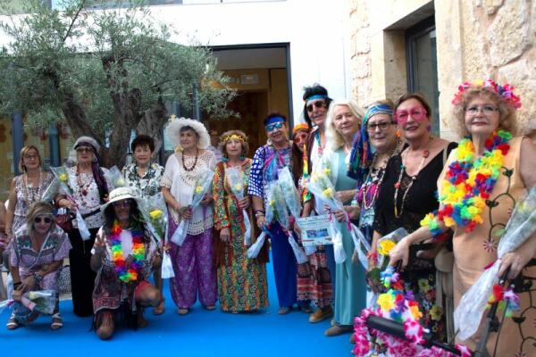 Desfile veraniego para mayores en La Casilla