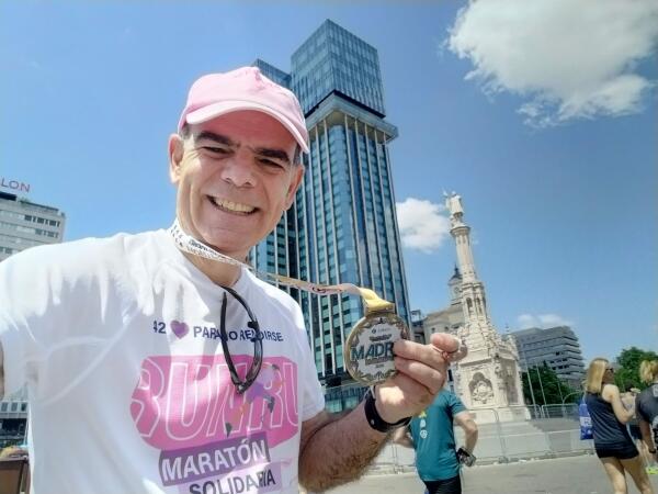 Un marat&oacute;n de fe y solidaridad: 42 kil&oacute;metros por las mujeres de An&eacute;mona en la Zurich Rock 'n' Roll Madrid