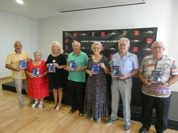 El Taller de Escritura 3ª Edad presentó su tercer libro de “Relatos y Poemas”  