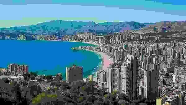 Benidorm reafirma su apuesta por posicionarse en el pa&iacute;s vecino