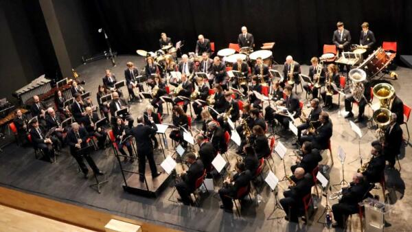 La SM l’Illa repasa sus 25 años de trayectoria en un concierto en honor a Santa Cecilia 