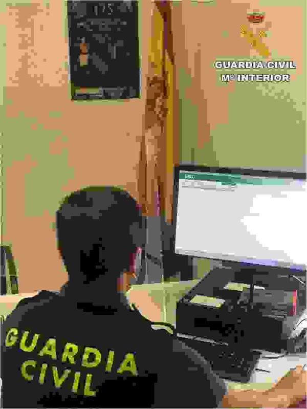 La Guardia Civil detiene en Pinoso a un hombre que se gast&oacute; el subsidio de desempleo en las apuestas online. 