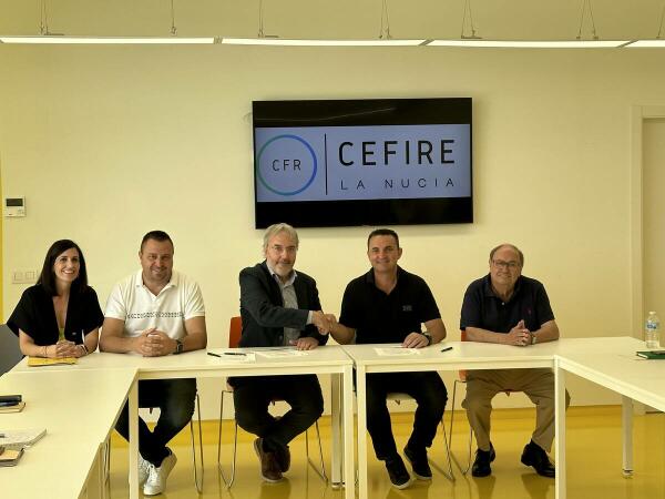 El CEFIRE La Nucía continúa gracias a la renovación del convenio Generalitat- Ayuntamiento