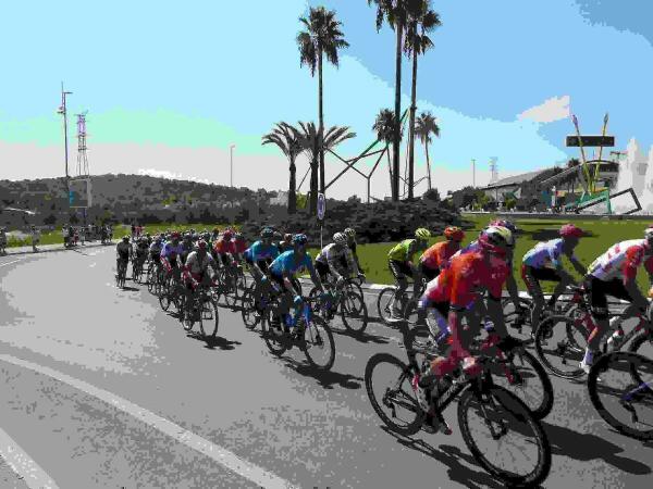 Mañana corte de tráfico en la carretera Benidorm-La Nucía  por  la Volta a la Comunitat 