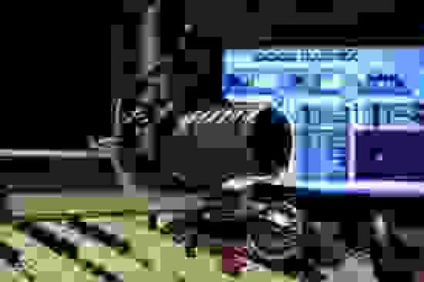 Finestrat ense&ntilde;a a los j&oacute;venes a crear su propia emisora de radio on line con el curso "Radio en la Red"