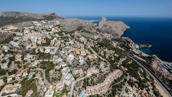 El Ayuntamiento de Altea gana la batalla judicial por el abastecimiento de agua en Altea Hills y la Sierra de Altea