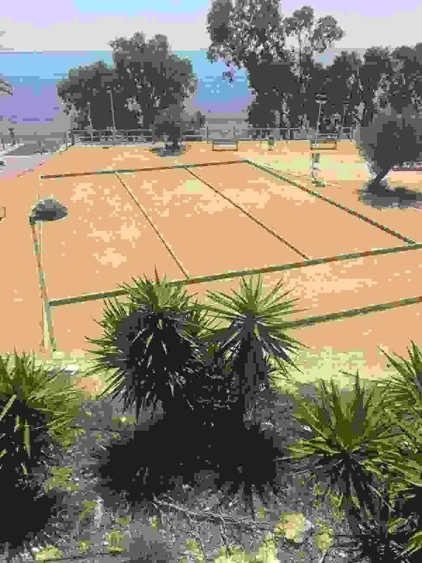 La Vila &middot; Puntes del Moro cuenta con nuevas pistas para la pr&aacute;ctica de la petanca 