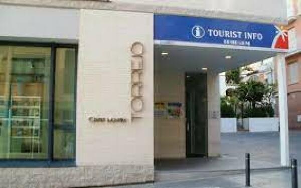 Las oficinas de Turismo Centro y Rincón renuevan la “Q” de Calidad Turística