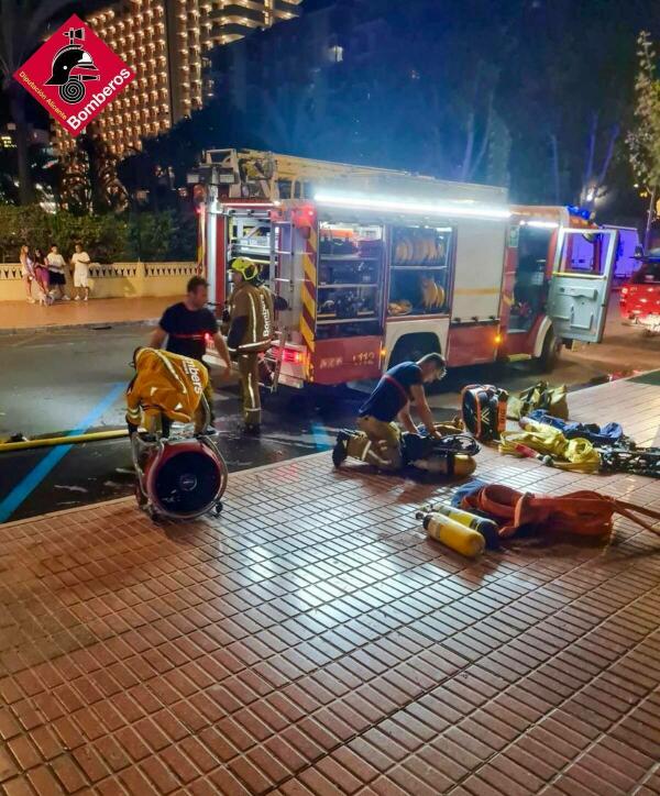 INCENDIO VIVIENDA EN BENIDORM