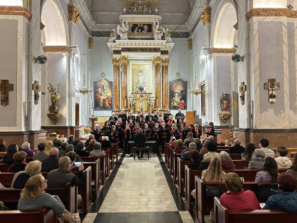 La coral de La Nuc&iacute;a ofreci&oacute; un gran Concierto de &ldquo;m&uacute;sica sacra&rdquo; en la Iglesia
