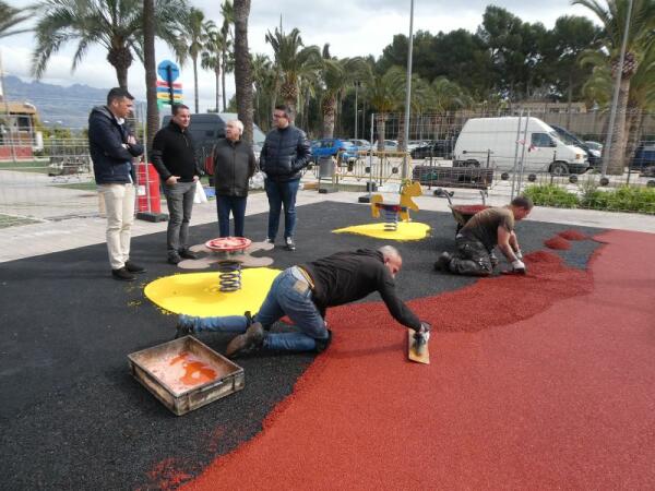 La Nucía renueva el Parque Infantil del Cementerio