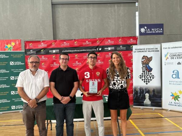 El ucraniano Li Min Peng gana el IV Open Internacional de Ajedrez de La Nucía