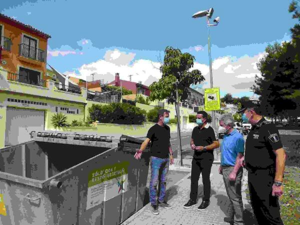 La Nuc&iacute;a instala c&aacute;maras para sancionar los &ldquo;vertidos ilegales de poda&rdquo;.