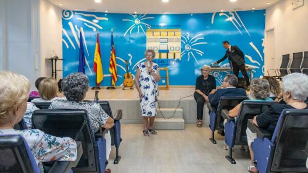 Las amas de casa de Benidorm inauguran el curso 2022-2023