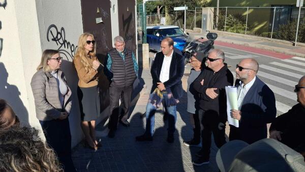 El Ayuntamiento estudia mejoras en la ordenaci&oacute;n de la movilidad en el Rinc&oacute;n de Loix a propuesta de los vecinos