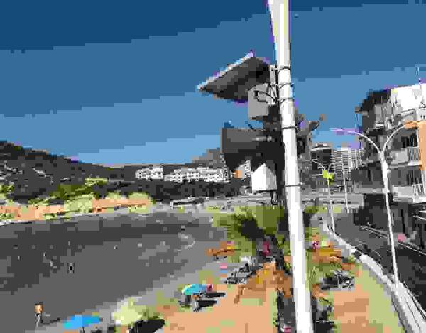 Finestrat implanta en su playa un sistema de megafon&iacute;a v&iacute;a radio, sin cableado y alimentad o por energ&iacute;a solar.