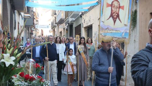 Benidorm vuelve a mostrar su devoci&oacute;n por la Santa Faz con la tradicional misa y la romer&iacute;a