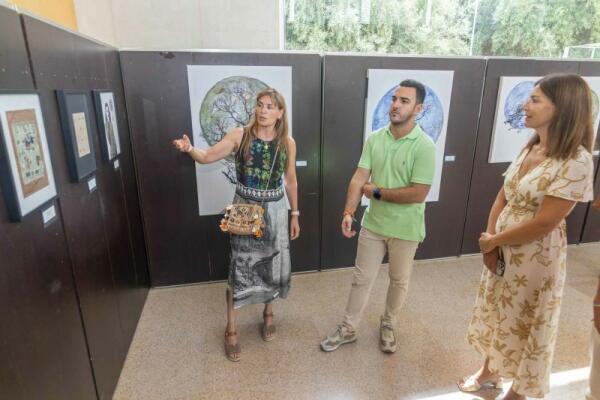 Natalia Caballé expone ‘Otros mundos’ en el Espai d’Art del Ayuntamiento   