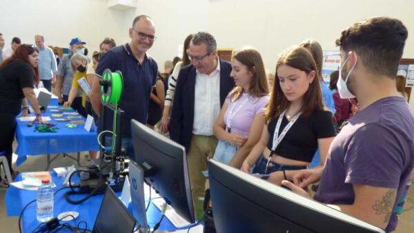 Benidorm celebra una nueva edición de la Feria Educativa para informar a los jóvenes sobre la oferta formativa