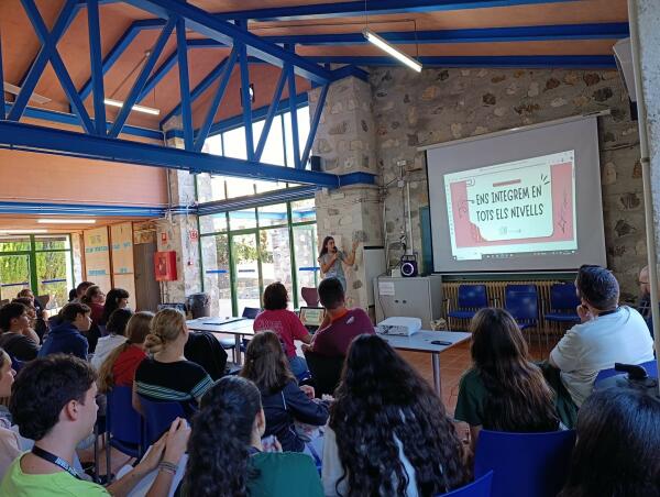 La música i la comunicació centren la quarta trobada de corresponsals juvenils de la Marina Alta i la Marina Baixa