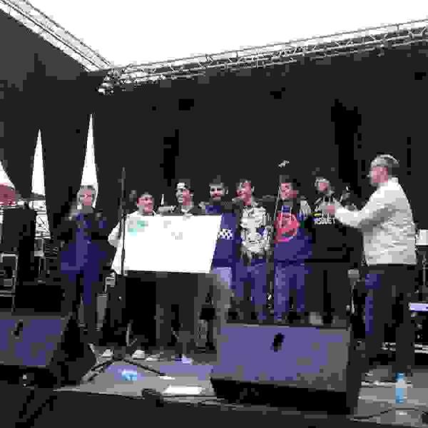 Los grupos Barbaritats  y Revolt&auml;, ganadores del concurso Nyesprorock