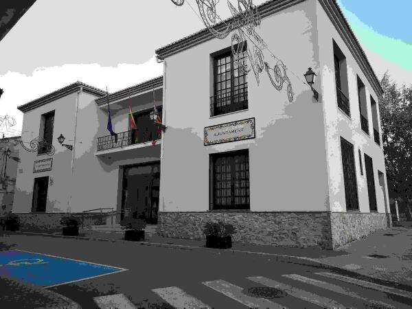 Polop votará hoy viernes en pleno extraordinario aplicar nuevas medidas para frenar los contagios y aprobar ayudas