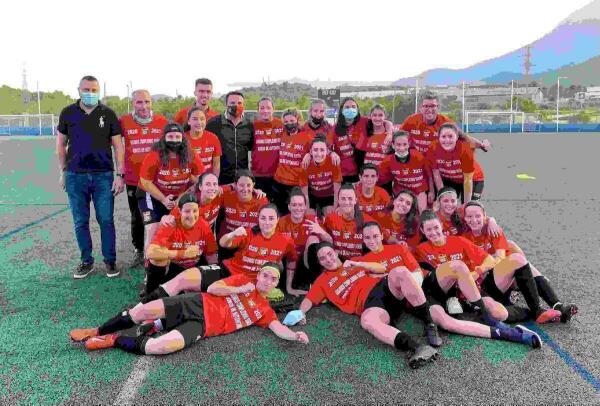 El Femenino de Club de Fútbol La Nucía gana la Liga y asciende a Autonómica